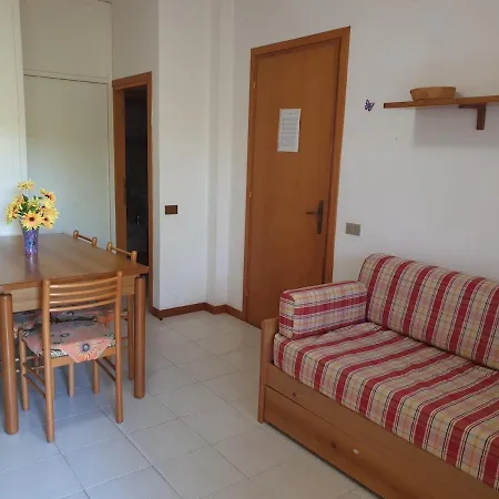 Apartment Isstravel, Homes In From 400 To 900 Meters From The Sea Marina Di Bibbona